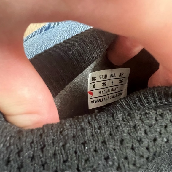 Balenciaga Black Speed Lace-up sneakers - Picture 6 of 7